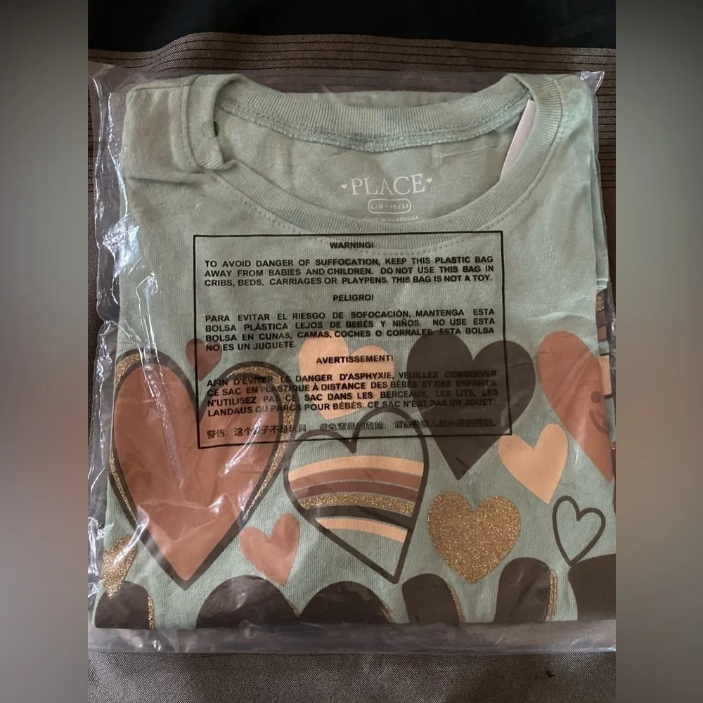 NEW - The Children’s Place Girls Love Hearts Graphic Tee-Soft Fern Large (10/12)